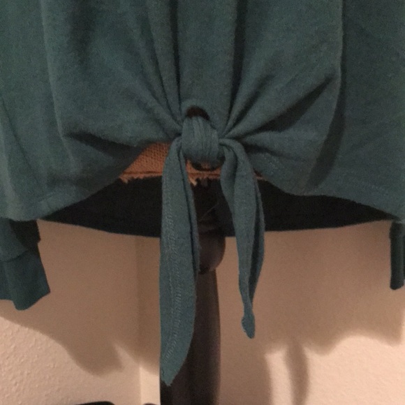 NWT-Tru Self Green Holiday Sweater with Jolly Pocket and Tie Front-M - Picture 5 of 16